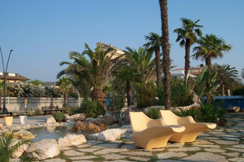 Appartamento Livenza San Benedetto del Tronto Esterno foto